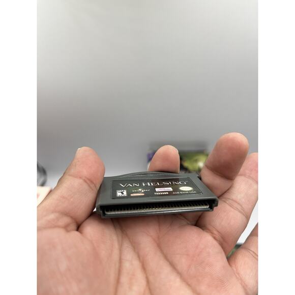 CIB With Poster! Van Helsing (Nintendo Game Boy Advance, 2004) - Picture 14 of 14